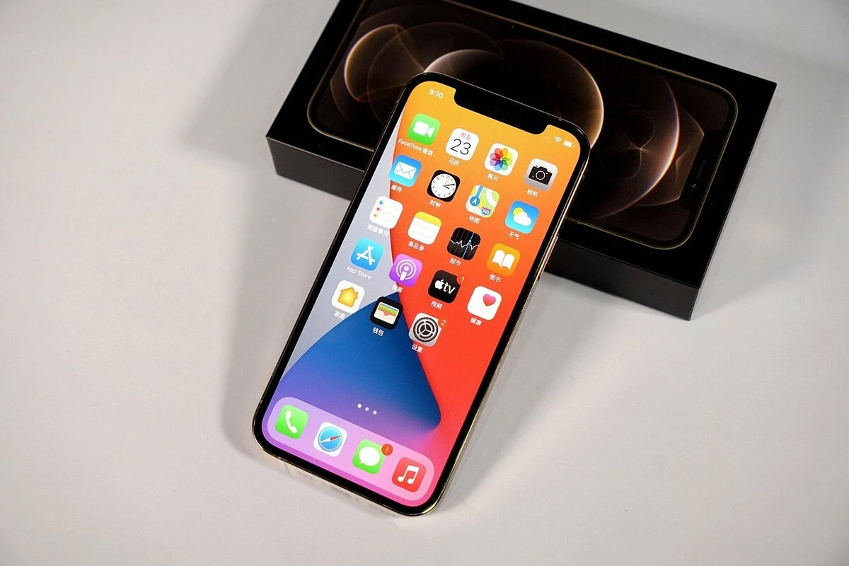 Спрос на iPhone 13 оказался ниже ожидаемого