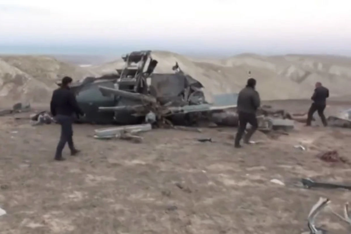 14 şəhid verdiyimiz helikopter qəzasının necə baş verdiyi açıqlandı - VİDEO 14 şəhid verdiyimiz helikopter qəzasının necə baş verdiyi açıqlandı - VİDEO