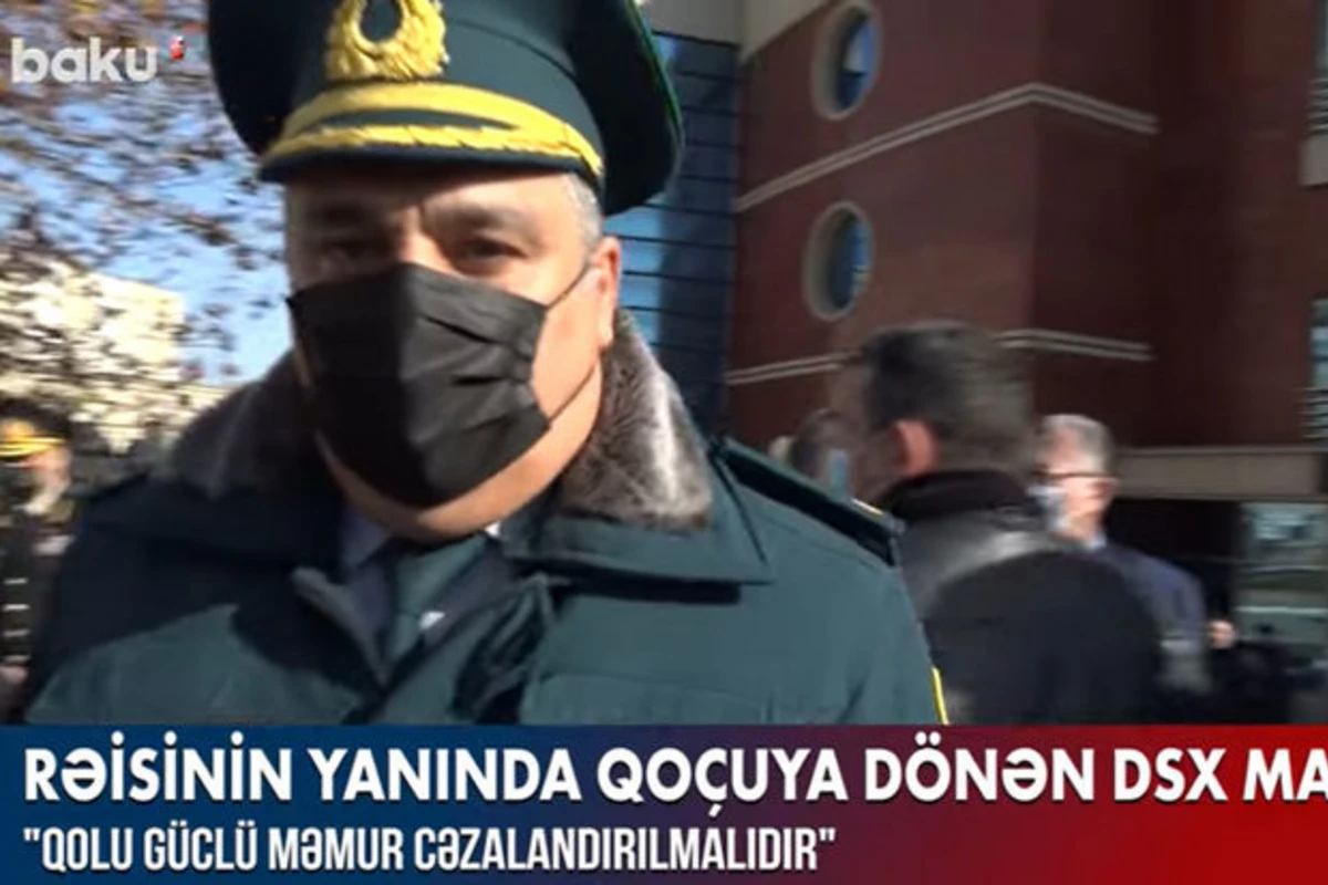 Rəisinin yanında qoçuya dönən DSX mayoru – VİDEO Rəisinin yanında qoçuya dönən DSX mayoru – VİDEO
