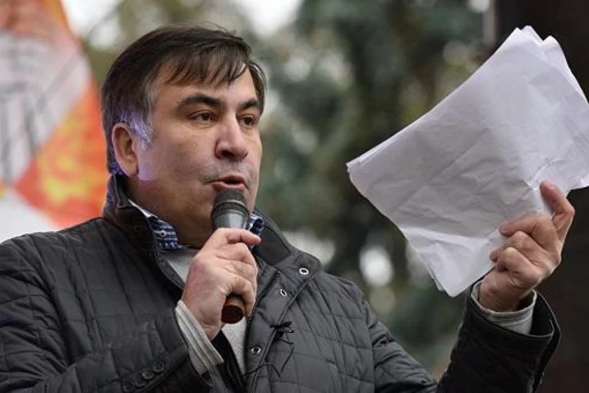 Saakaşvili həbsxanadan azərbaycanlılara məktub yazdı - FOTO Saakaşvili həbsxanadan azərbaycanlılara məktub yazdı - FOTO