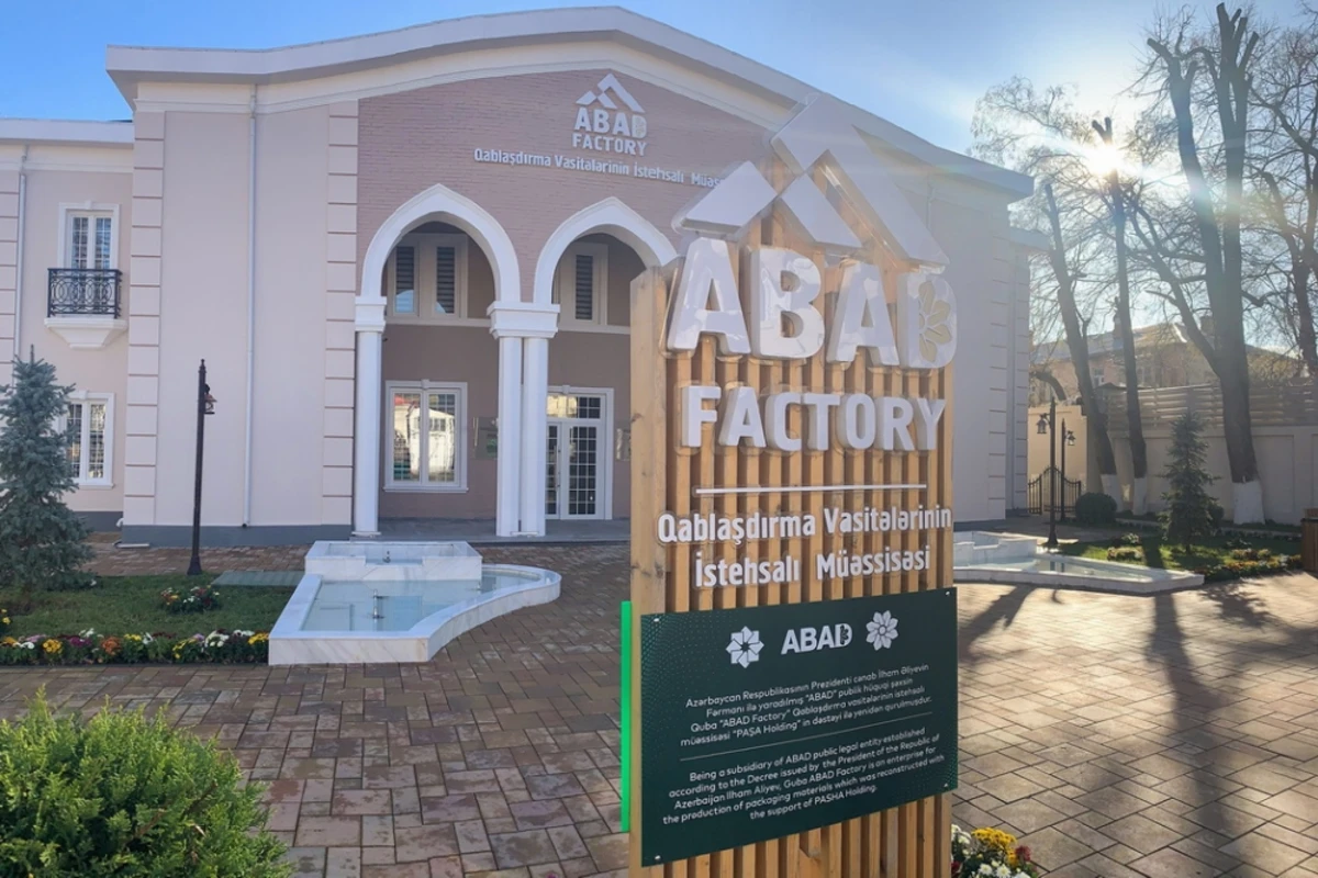 İlham Əliyev və Mehriban Əliyeva “Quba ABAD Factory” müəssisəsinin açılışında iştirak ediblər - FOTO
