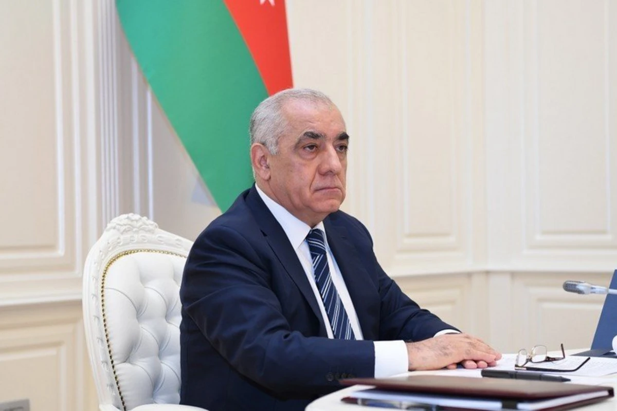 Baş nazir səfirlik işçilərinin maaşları ilə bağlı qərar imzalayıb Baş nazir səfirlik işçilərinin maaşları ilə bağlı qərar imzalayıb