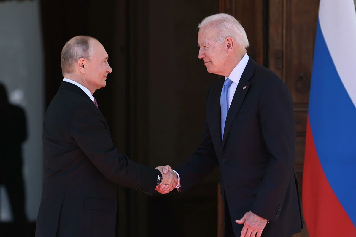 Bayden və Putin arasında görüş başladı - VİDEO