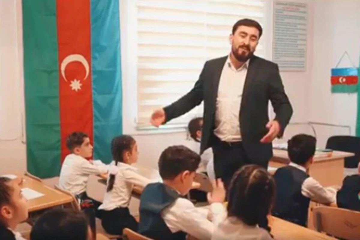 Məktəbdə şagirdlərin iştirakı ilə çəkilən klip narazılığa səbəb oldu - VİDEO