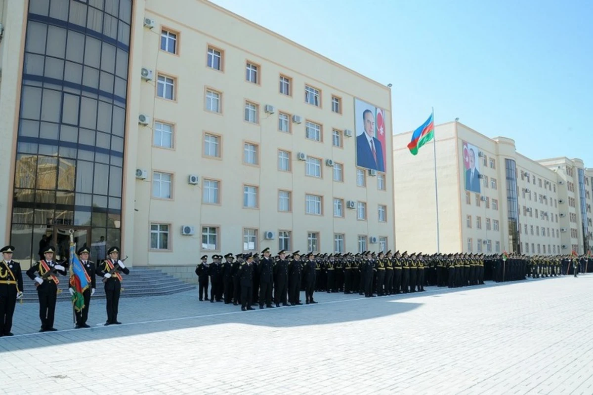 Polis Akademiyasına qəbul qaydası təsdiqləndi