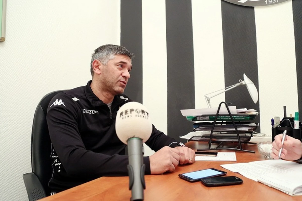Azərbaycan millisinin baş məşqçisi: Əsas hədəfimiz qrupdan çıxmaqdır