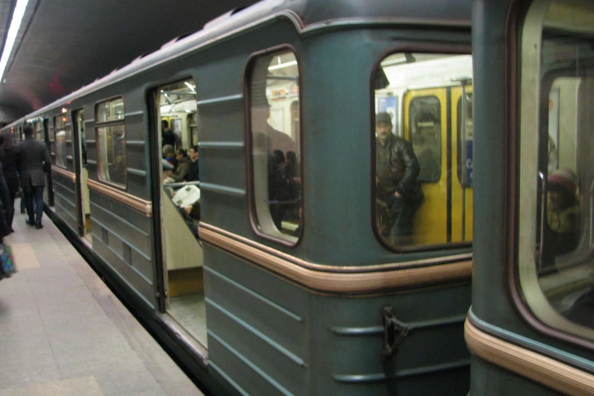 Bakı metrosunda ölüm hadisəsi Bakı metrosunda ölüm hadisəsi