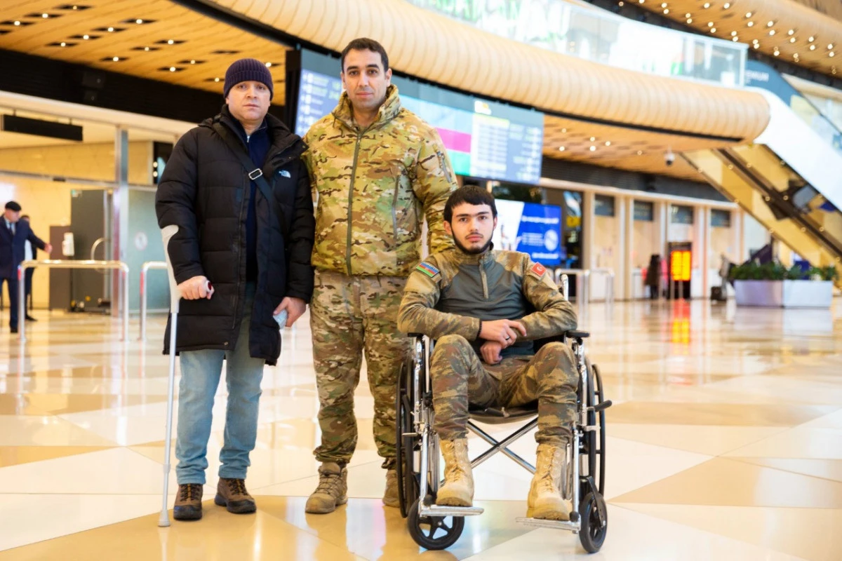 Daha 4 qazimiz Türkiyəyə göndərildi - FOTO