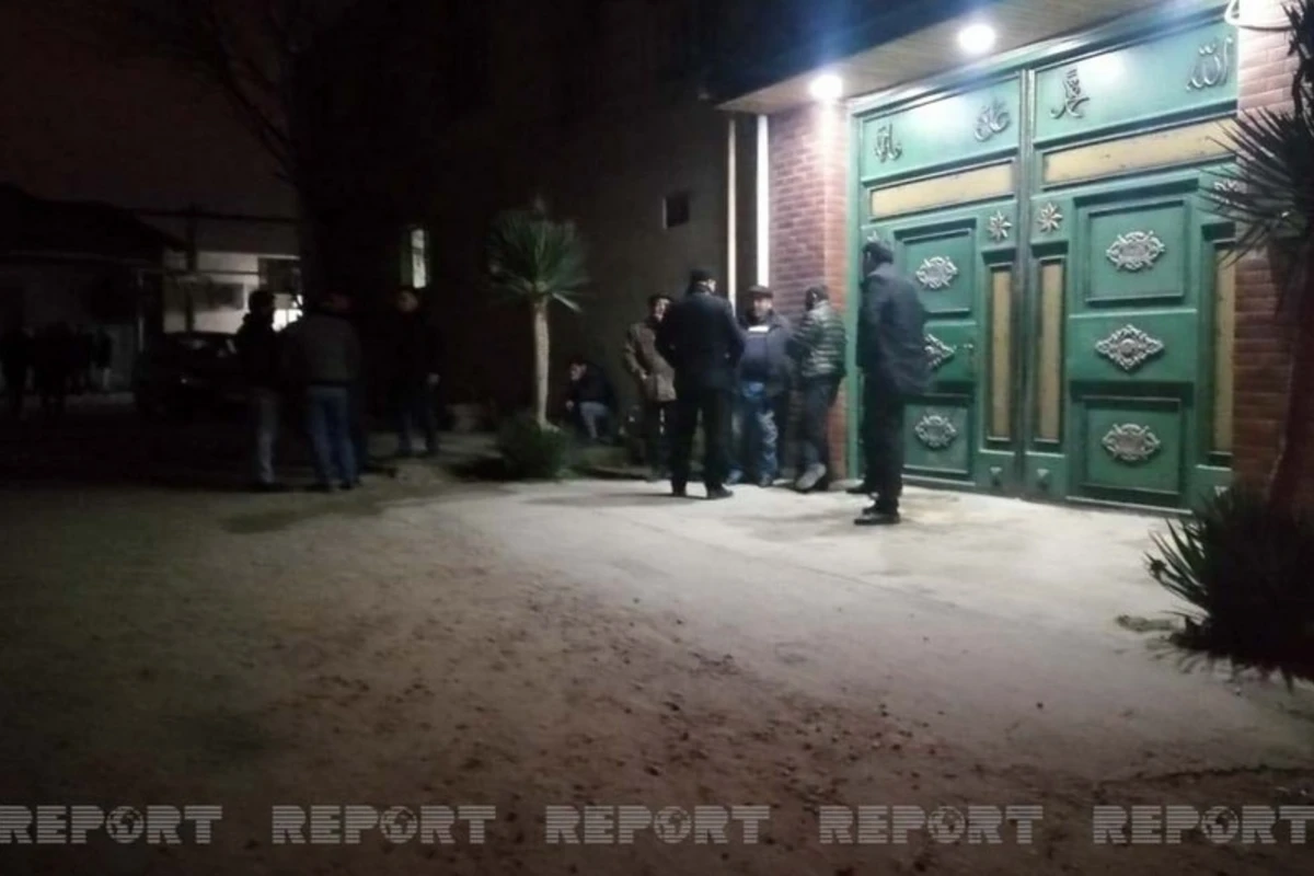 В Баку мужчина умер от огнестрельного ранения в голову