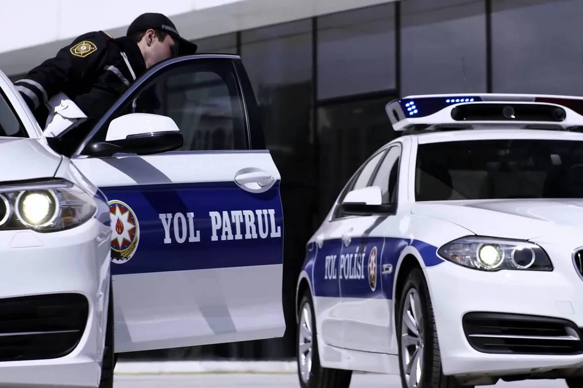 Sürücü ilə yol polisi arasında gərgin anlar - VİDEO