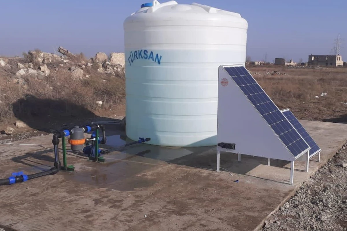 Ağdamda günəş enerjisi ilə qidalanan damcılama suvarma sistemi quraşdırıldı - FOTO