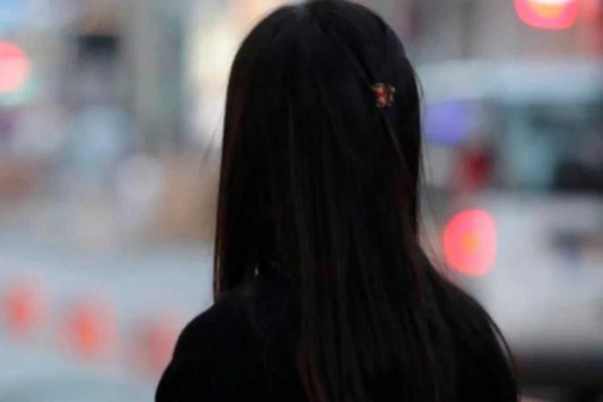 В Азербайджане 15-летняя девушка пыталась покончить с собой из-за одежды