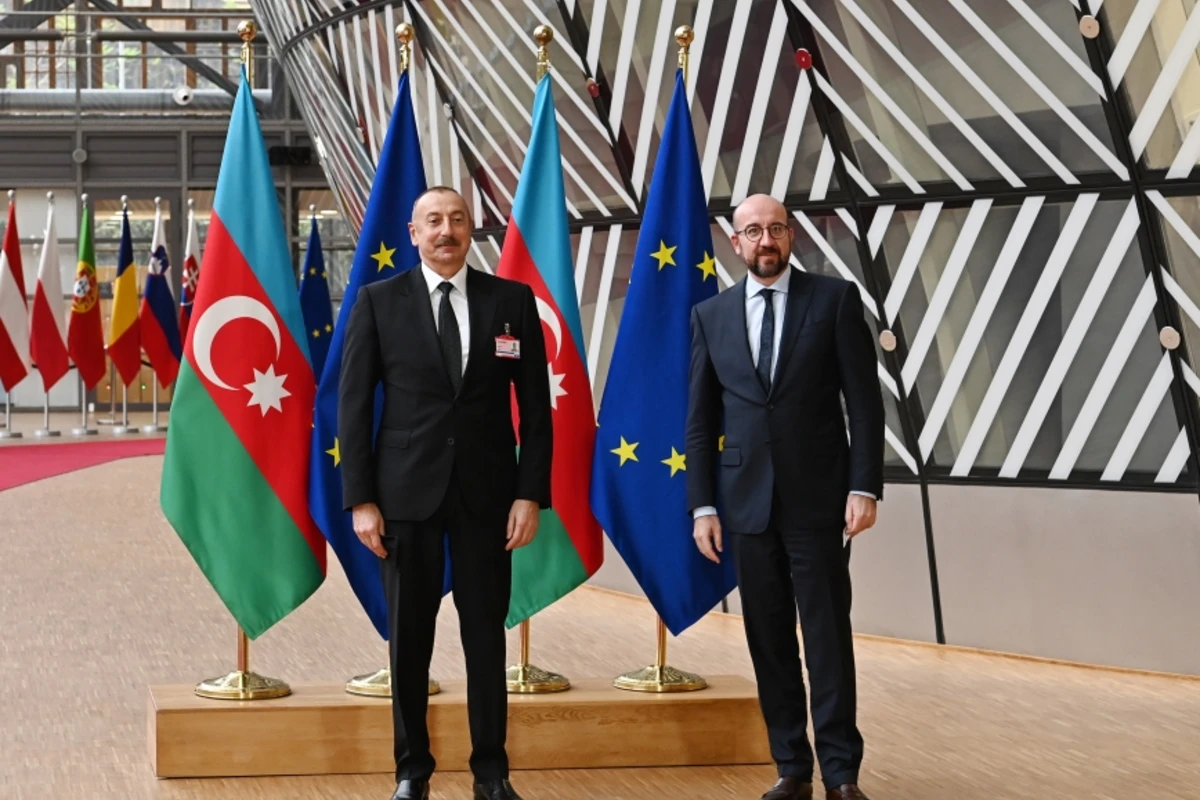 Brüsseldə İlham Əliyev ilə Şarl Mişel arasında görüş olub - FOTO