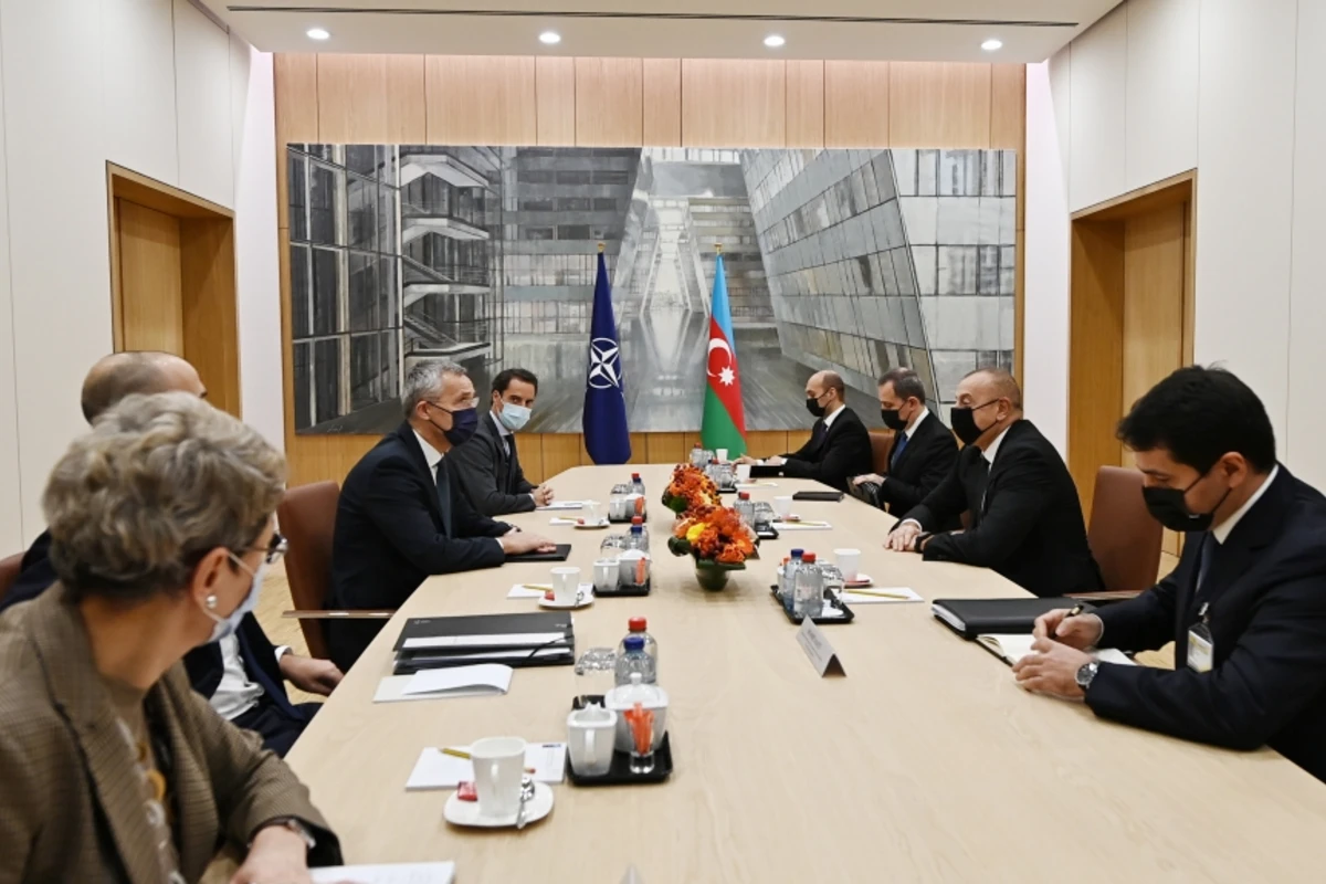 Dövlət başçısı: Kommunikasiya xətlərinin açılması regionda müsbət mühit formalaşdıracaq