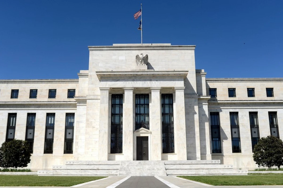FED uçot dərəcəsini 0-0,25% səviyyəsində saxladı