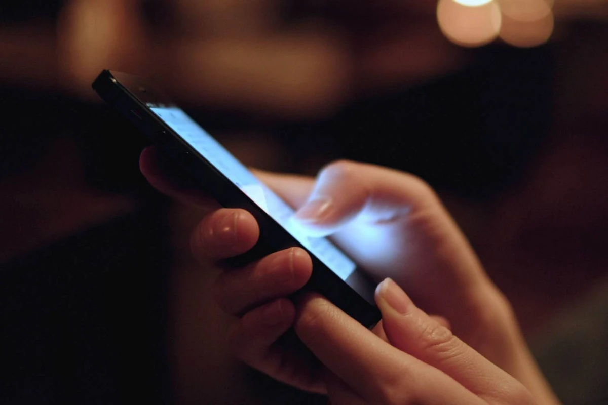 Yeni dələduzluq metodu: Telefon alan şəxslər üçün ciddi təhlükə var Yeni dələduzluq metodu: Telefon alan şəxslər üçün ciddi təhlükə var
