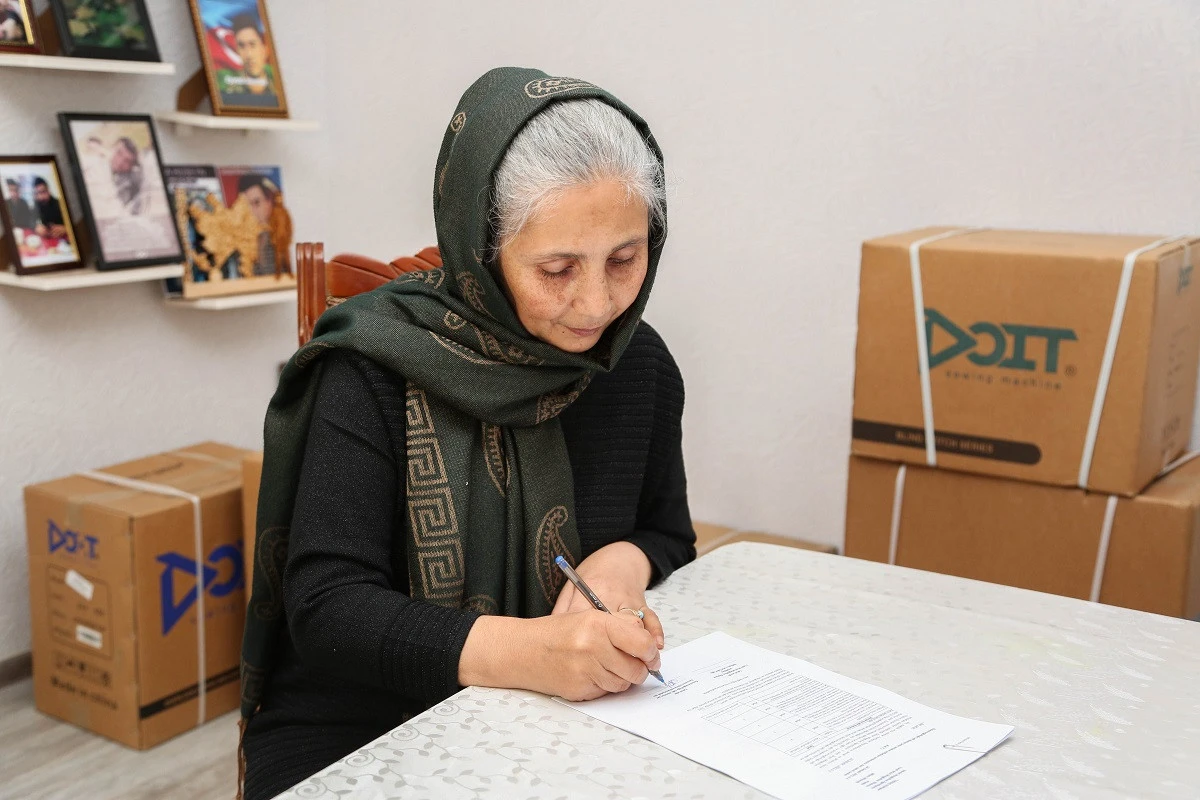 Bakıda bu şəxslər üçün kiçik bizneslər yaradıldı - FOTO