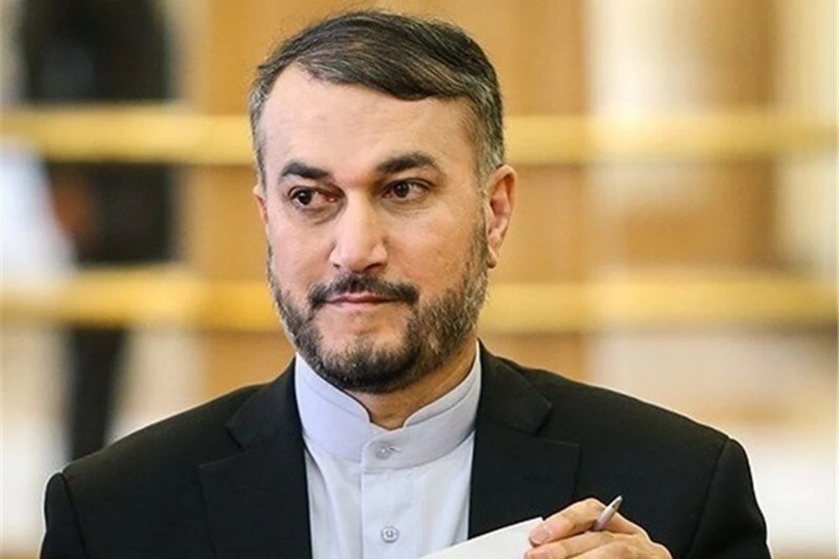 Глава МИД Ирана посетит Азербайджан