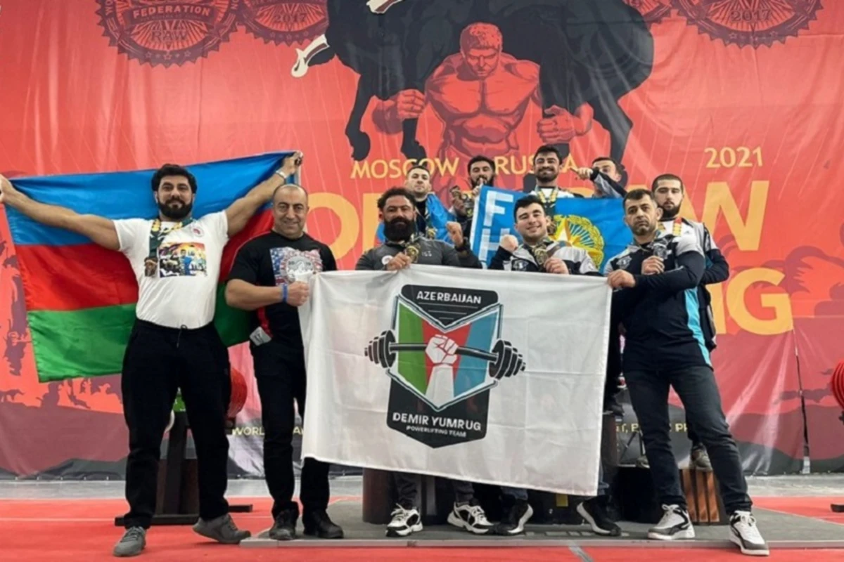 Азербайджанские пауэрлифтеры стали чемпионами мира