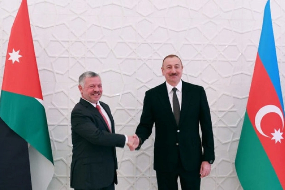 Король Иордании поздравил Президента Азербайджана