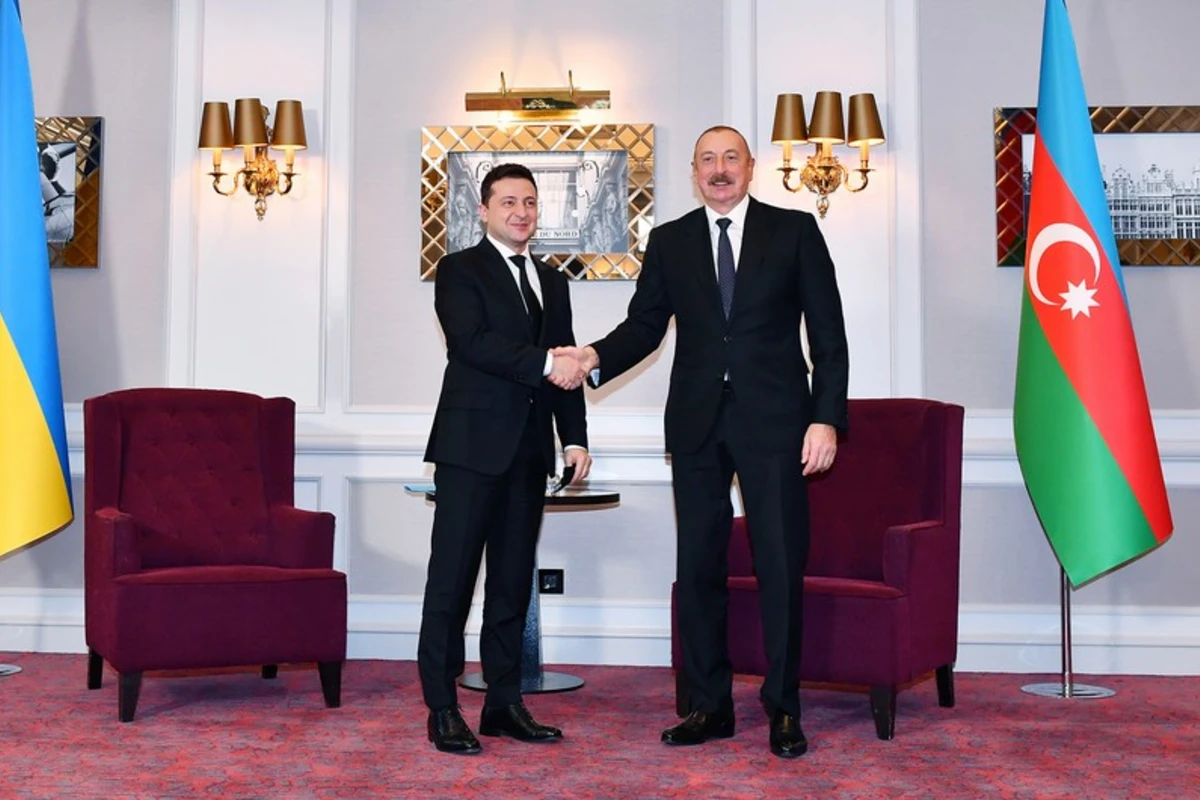 Ukrayna Prezidenti Azərbaycan liderinə zəng edib