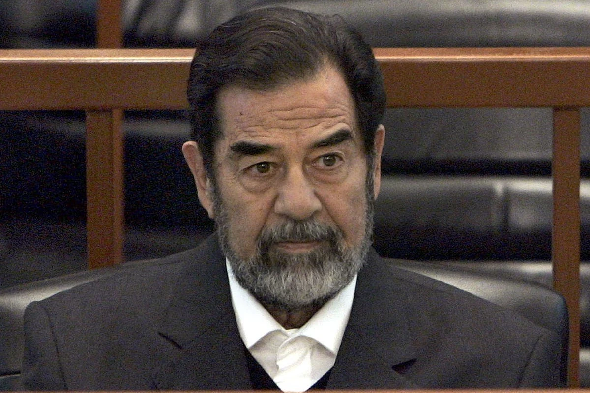 Səddam Hüseynin müdafiəsi üçün iki prezident pul ayırıb - FOTO Səddam Hüseynin müdafiəsi üçün iki prezident pul ayırıb - FOTO