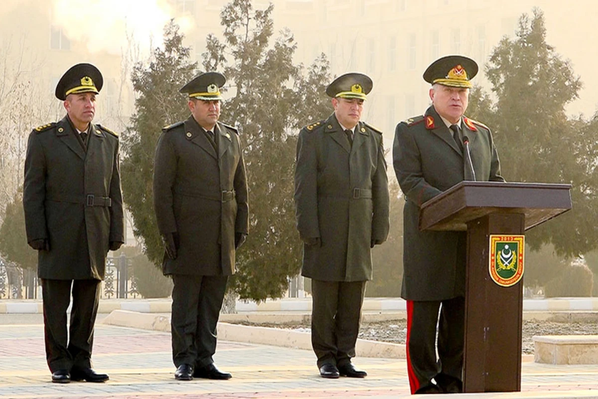Naxçıvan Qarnizonu Qoşunlarında fərqlənən hərbçilər mükafatlandırılıb - FOTO