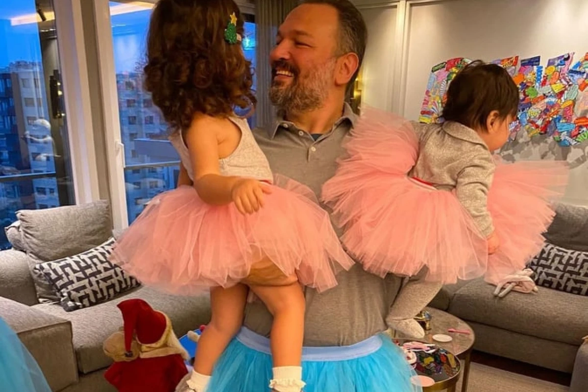 Şabanın oğlu qızları üçün Yeni ili ətəkdə qarşıladı - FOTO