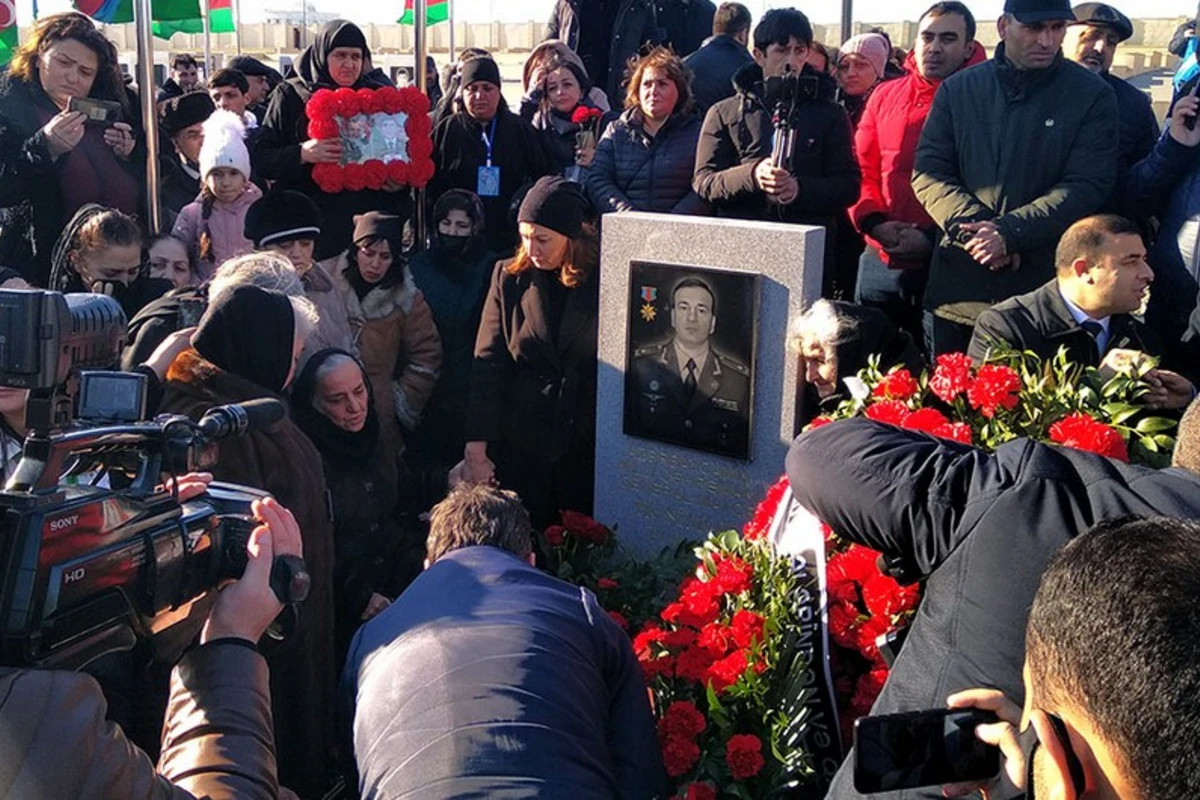 General-mayor Polad Həşimovun xatirəsi yad edilib - FOTO