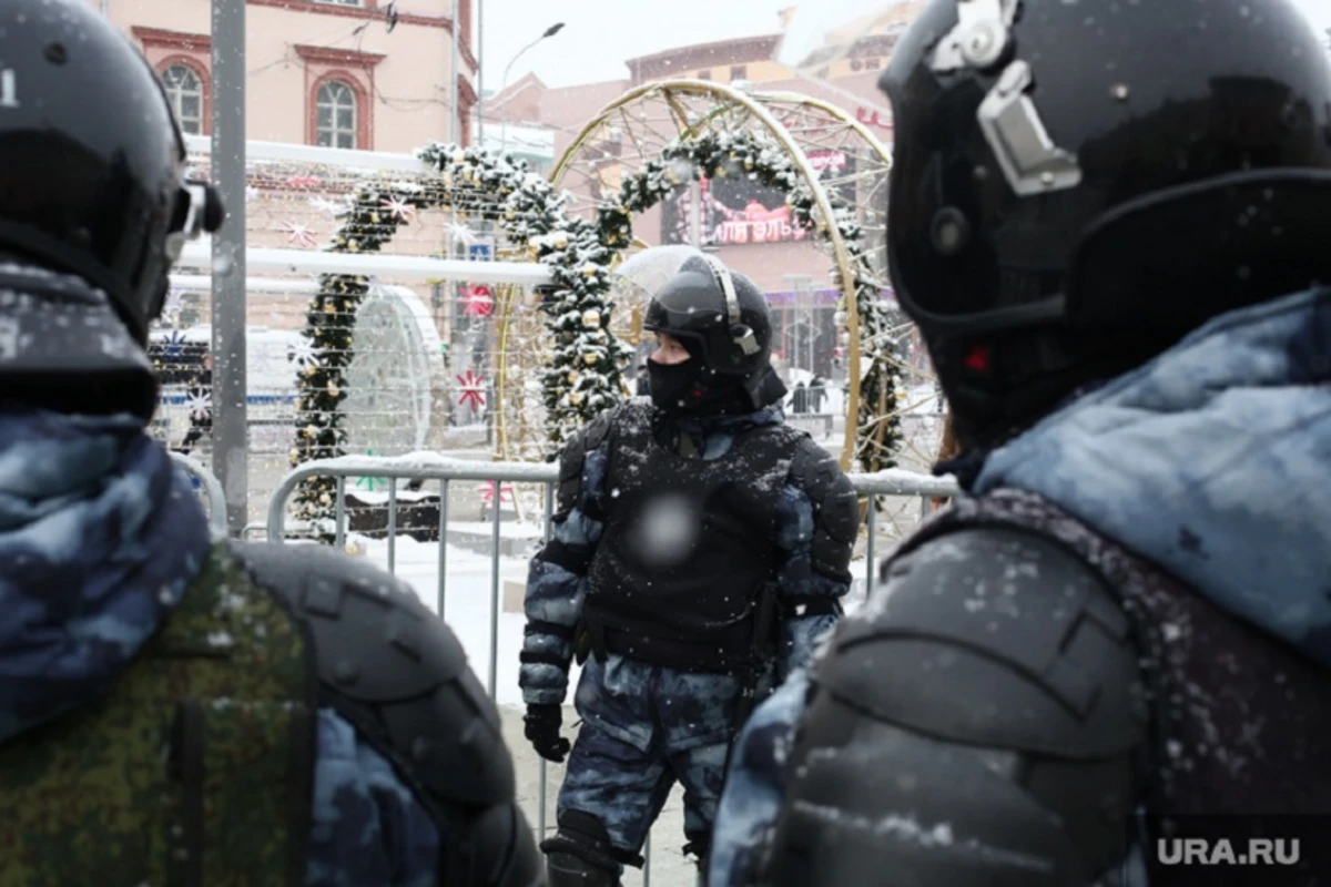 Протестующие захватили резиденцию президента Казахстана в Алматы