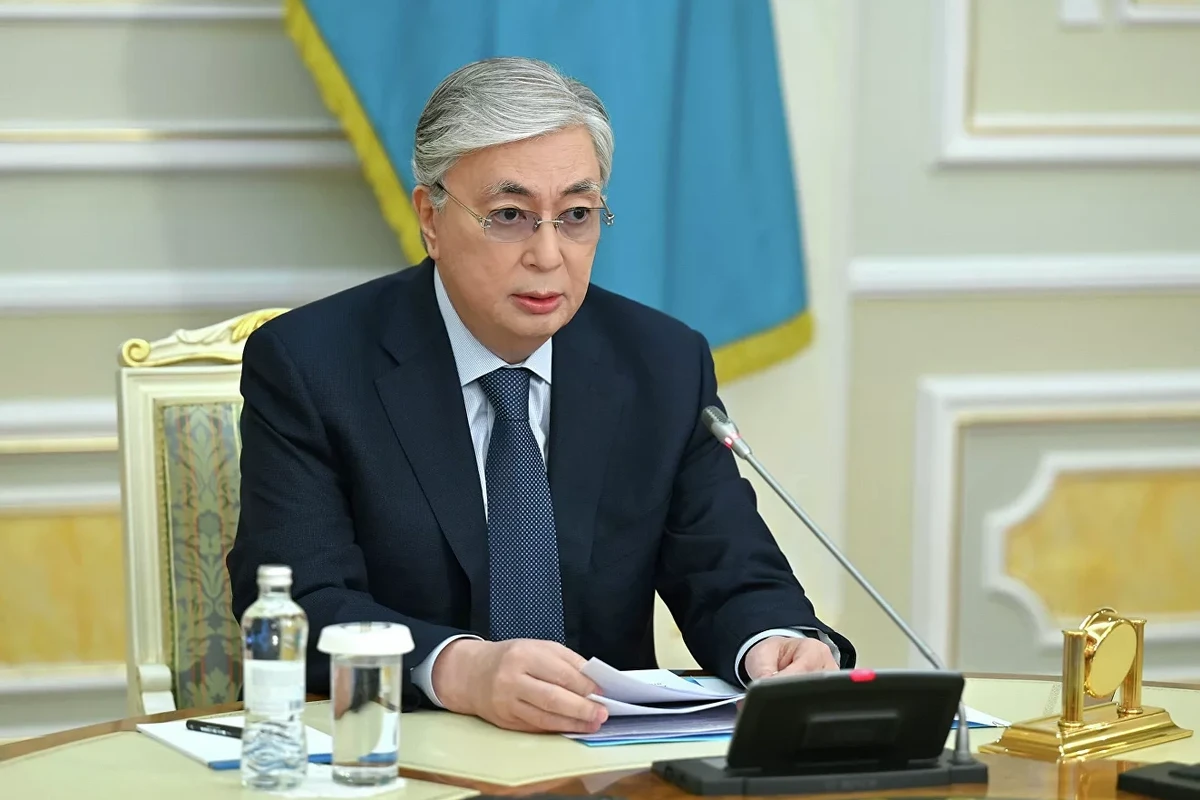 Tokayev: “Xəbərdarlıq edilmədən atəş açın!”