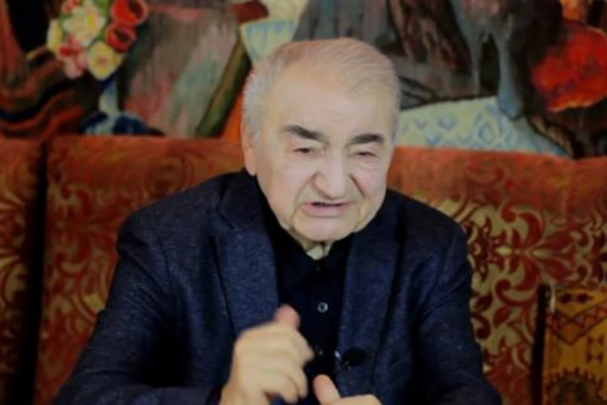 Əbdürrəhman Vəzirov vəfat edib