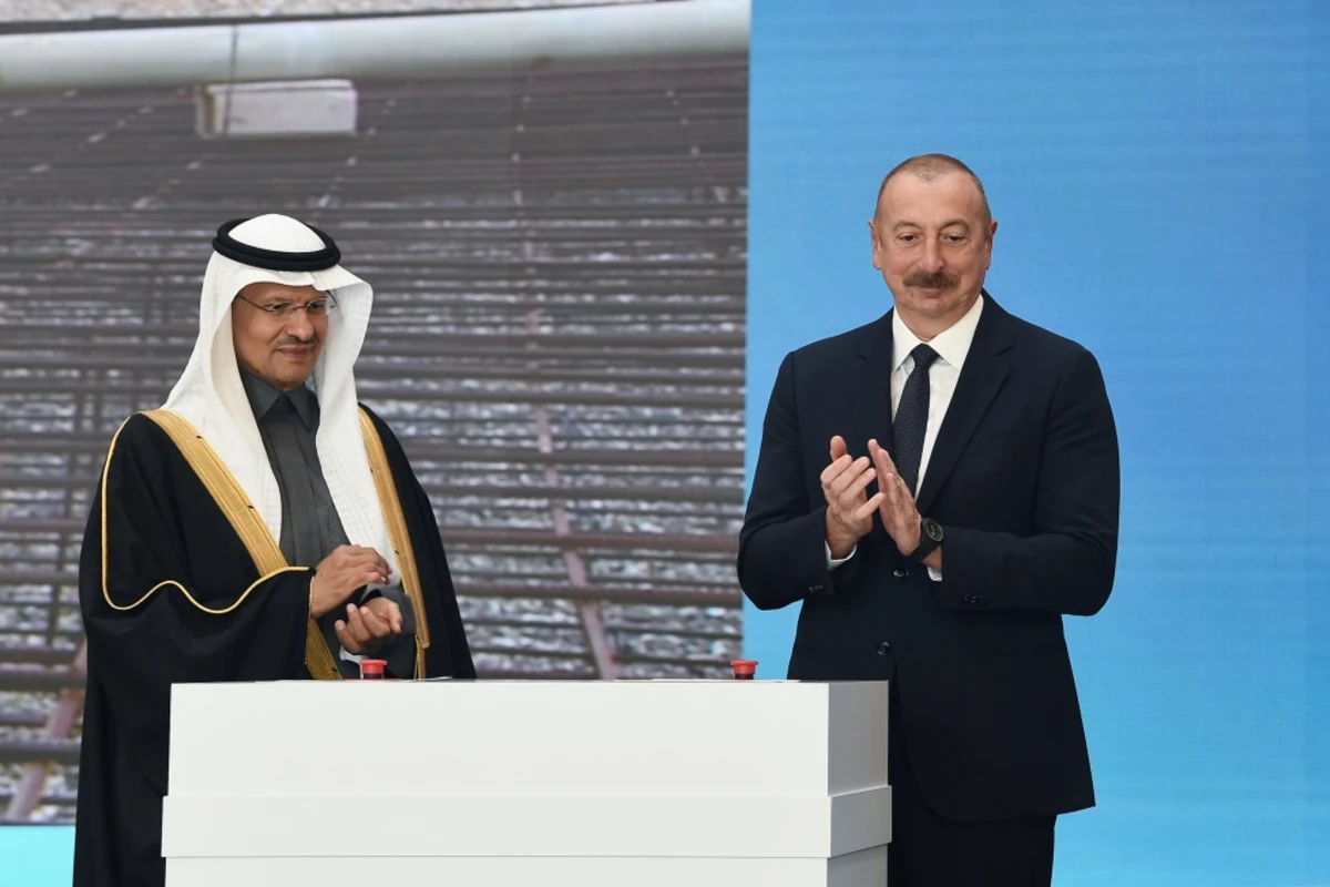Prezident Xızı-Abşeron Külək Elektrik Stansiyasının təməlqoyma mərasimində iştirak edib - FOTO - YENİLƏNİB Prezident Xızı-Abşeron Külək Elektrik Stansiyasının təməlqoyma mərasimində iştirak edib - FOTO - YENİLƏNİB