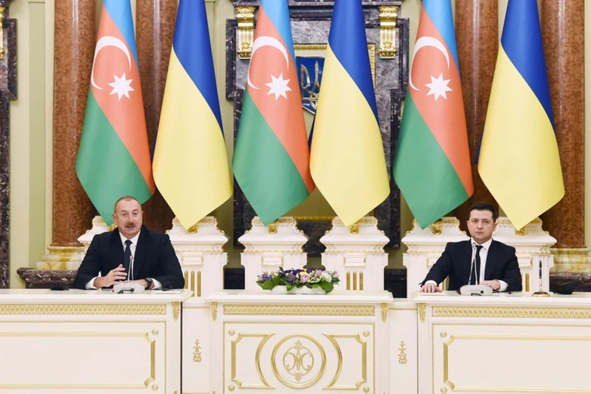 Azərbaycanda Ukrayna xalqının mədəniyyətinə çox böyük maraq və böyük hörmət var - Prezident Azərbaycanda Ukrayna xalqının mədəniyyətinə çox böyük maraq və böyük hörmət var - Prezident