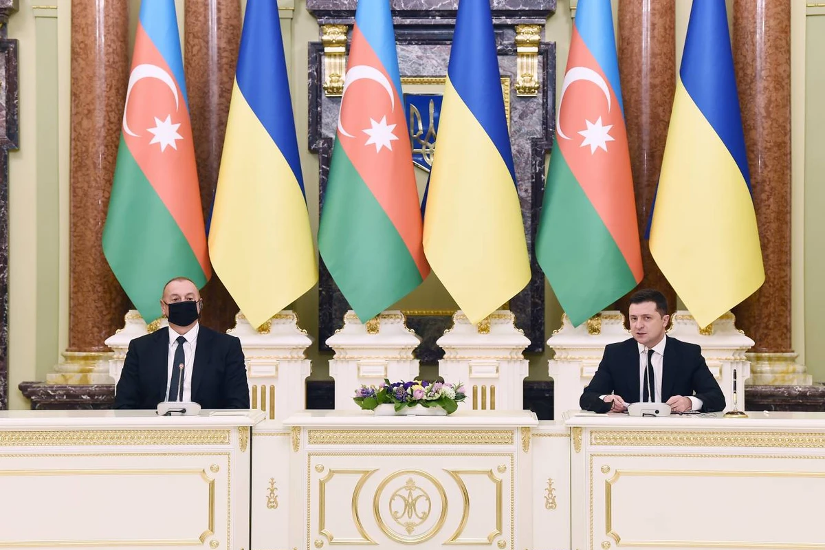 Azərbaycan və Ukrayna titanın istehsalı sahəsində müzakirələr aparıb Azərbaycan və Ukrayna titanın istehsalı sahəsində müzakirələr aparıb