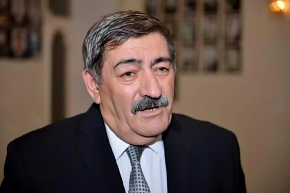 “Hörümçək” sözünün lüğətə salınması yaddan çıxıb” - Məsul redaktordan AÇIQLAMA “Hörümçək” sözünün lüğətə salınması yaddan çıxıb” - Məsul redaktordan AÇIQLAMA