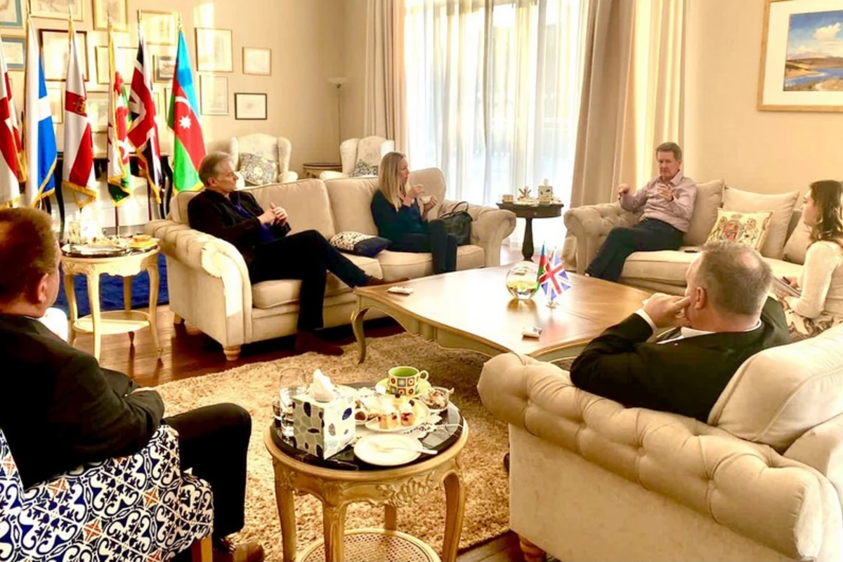 Səfir: Böyük Britaniya minalarla mübarizədə təcrübəsini Azərbaycanla bölüşür