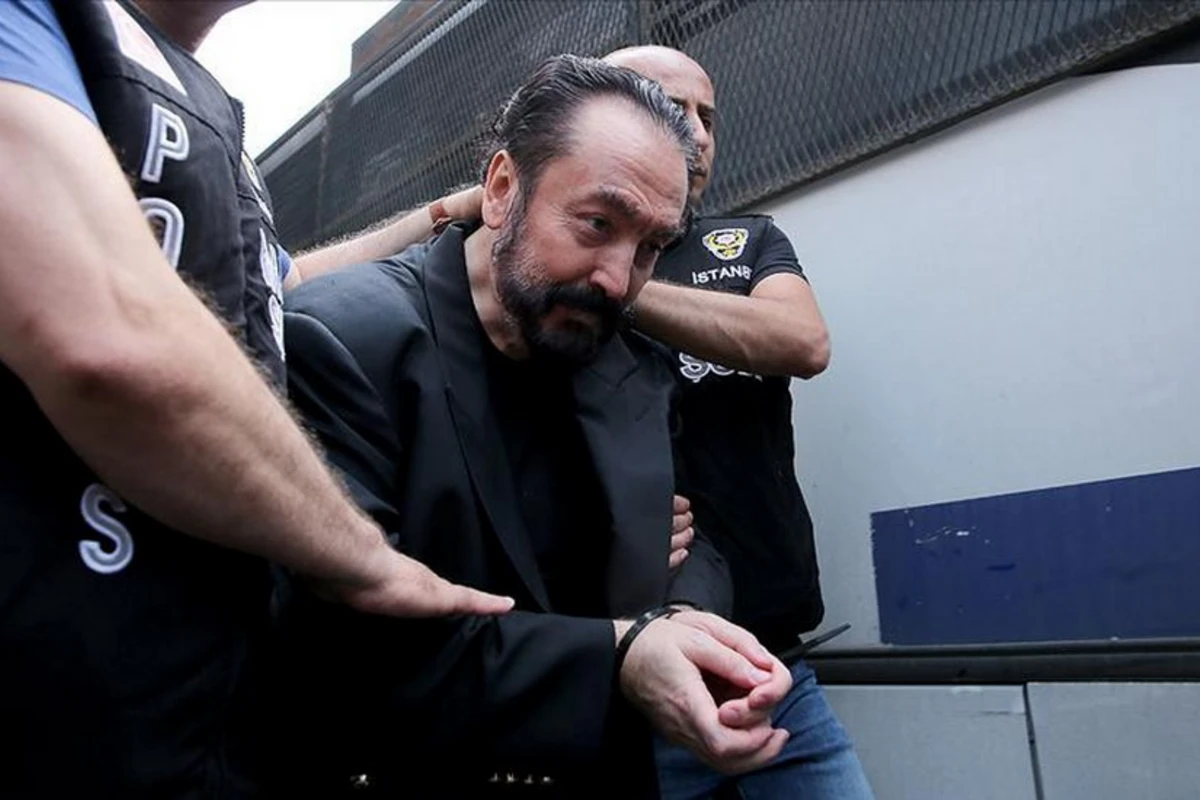 11 yaşlı qızını Adnan Oktarla evləndirmək istəyən ana: Porsche, Ferrari sürəcəksən