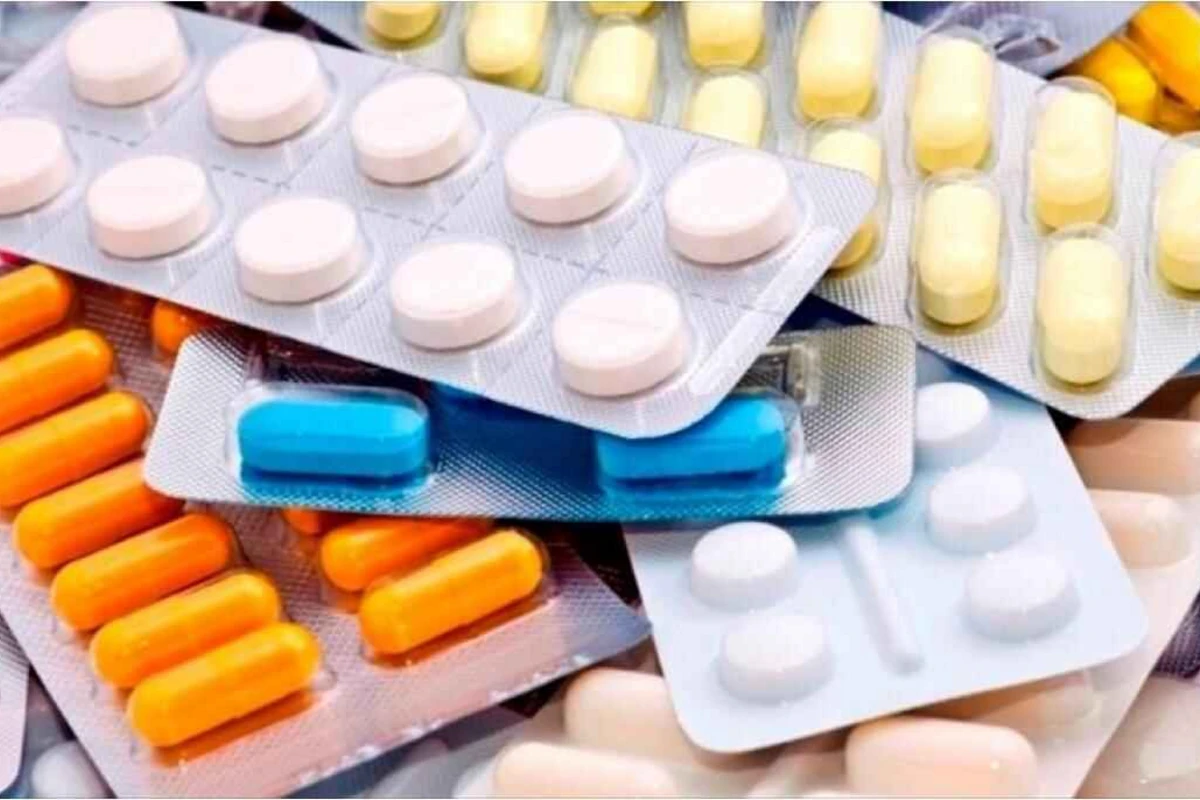İcbari Tibbi Sığorta üzrə Dövlət Agentliyi 20 adda dəyəri yüksək və çox tələb olunan dərmanları təhvil verdi