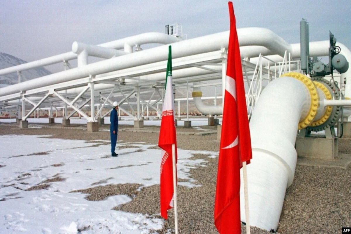 Иран возобновил поставки газа в Турцию