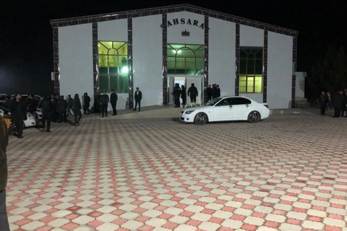 Şadlıq sarayının icarədarı 4 000 manat CƏRİMƏLƏNDİ