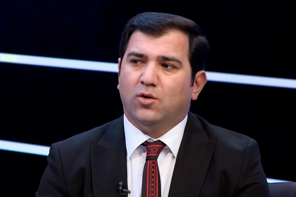 Əməkdar artist: Atam qarı əridib, qardaşıma içirtdi  - VİDEO