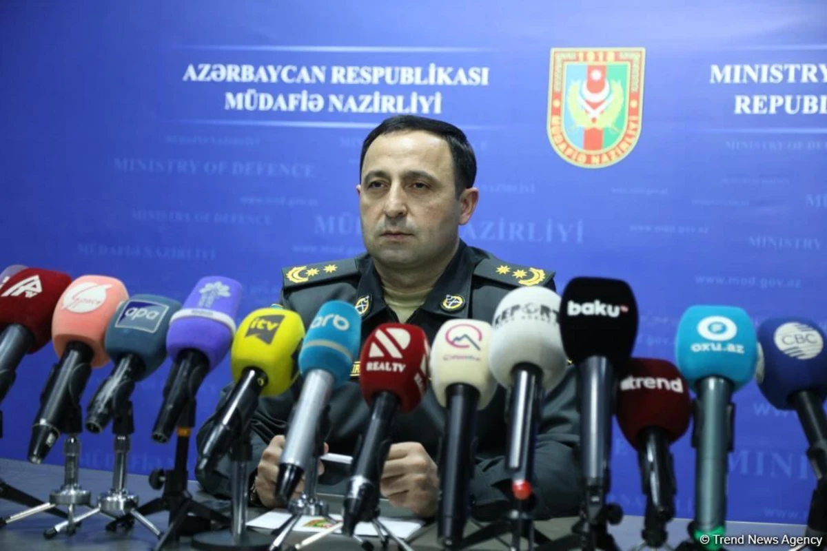 Anar Eyvazov: “Hərbçilərimizin itkin düşdüyü ərazilərdə qış vaxtlarında temperatur mənfi 30 dərəcəyə düşür” Anar Eyvazov: “Hərbçilərimizin itkin düşdüyü ərazilərdə qış vaxtlarında temperatur mənfi 30 dərəcəyə düşür”