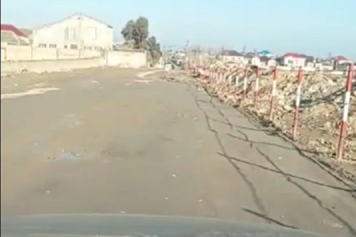 26 ildir acınacaqlı yollara məhkum olan sakinlər - FOTO/VİDEO