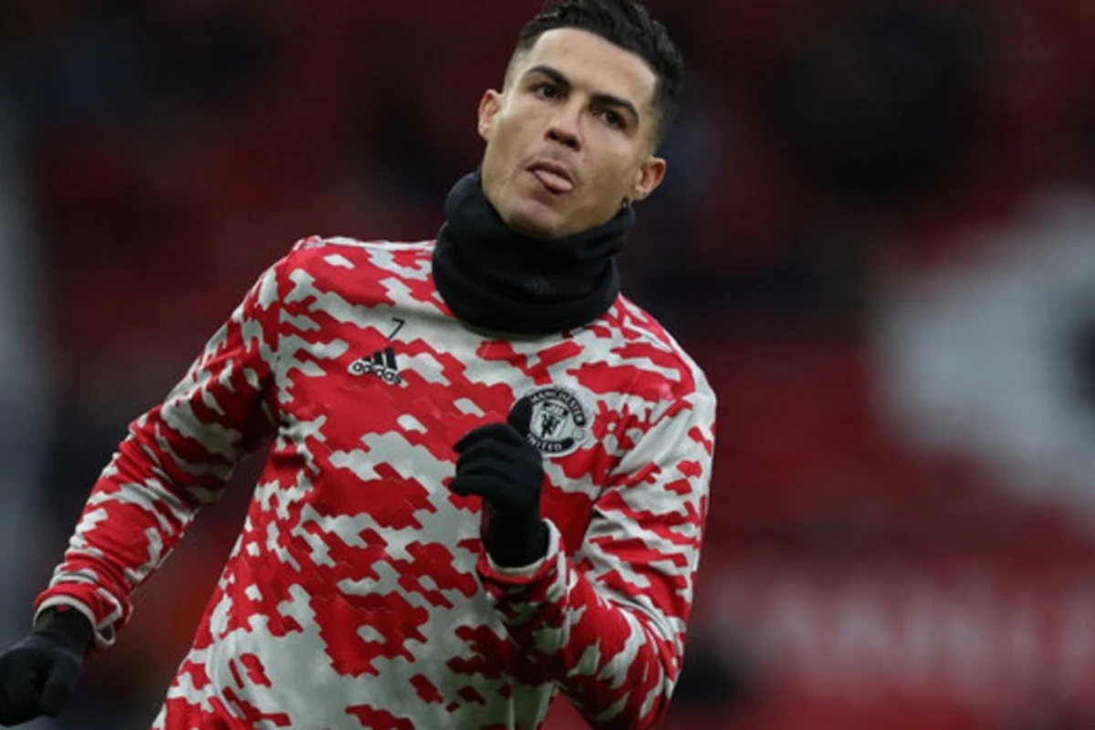 Ronaldu karyerasını başa vurmağa tələsmir Ronaldu karyerasını başa vurmağa tələsmir