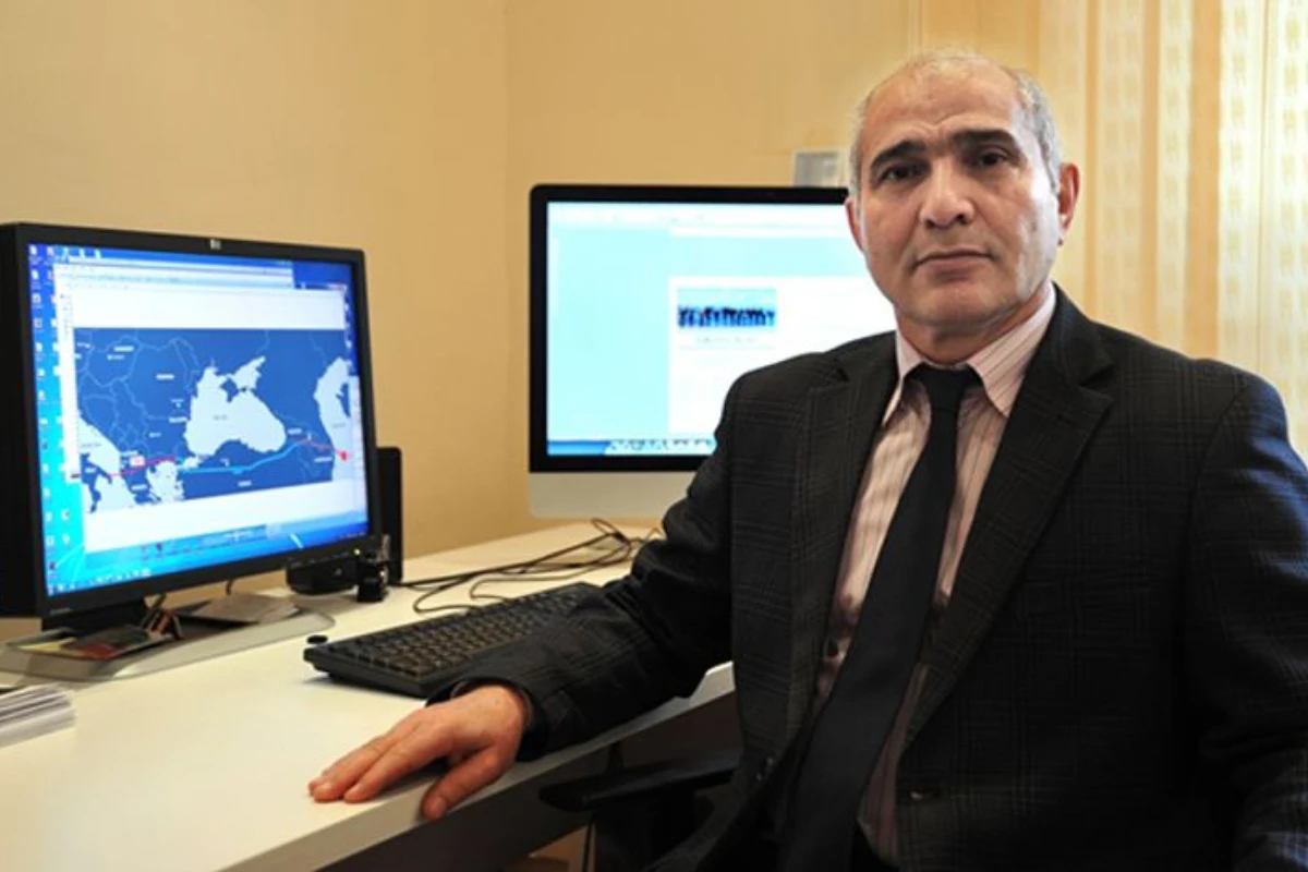 Kərim Şükürov: “Ramiz Mehdiyev AMEA prezidentliyindən getməlidir”