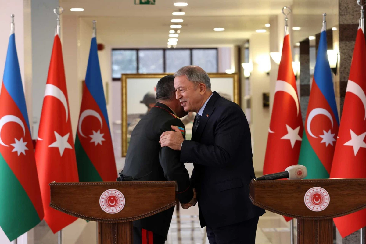 Akar: “Azərbaycan və Türkiyə ordularının əməkdaşlığı başqa ölkələrə qarşı təhdid deyil”