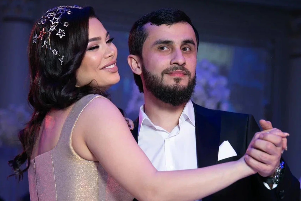 Aysun nişanlısı ilə tanışlığından danışdı: 5 ildir məni sevirmiş - FOTO Aysun nişanlısı ilə tanışlığından danışdı: 5 ildir məni sevirmiş - FOTO