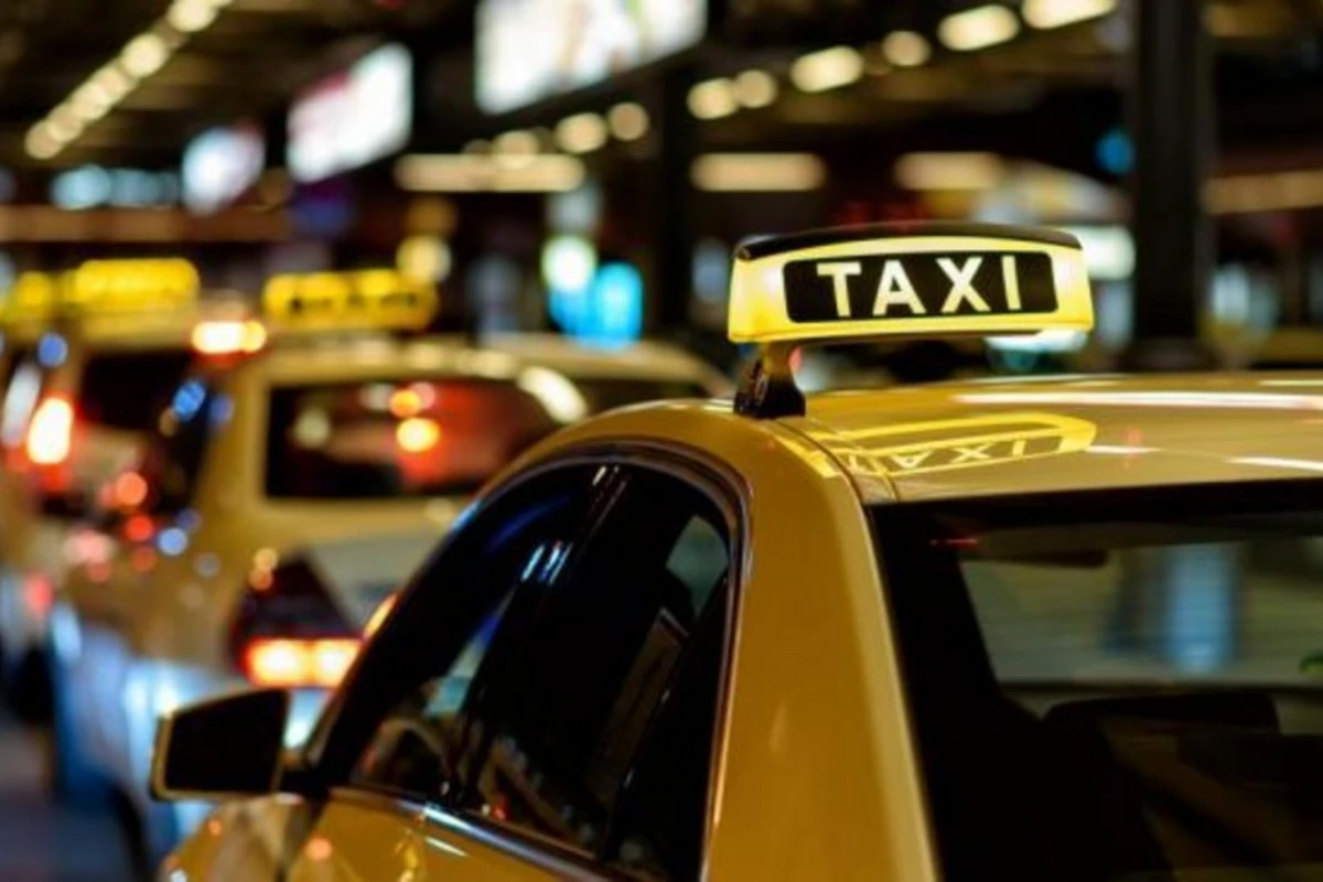 Bakıda taksi fəaliyyəti ilə bağlı yeni normativlər tətbiq ediləcək