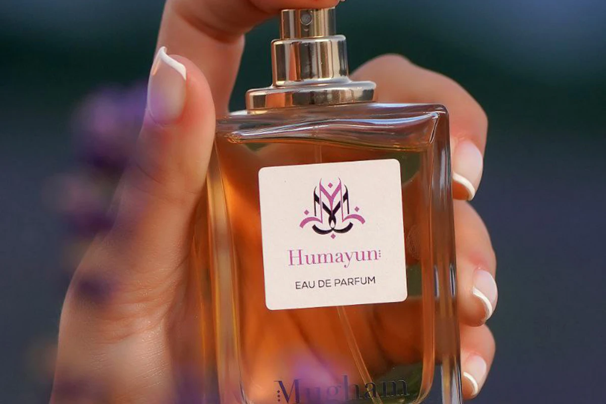 Mugham Parfumdan ecazkar Humayun - VİDEO